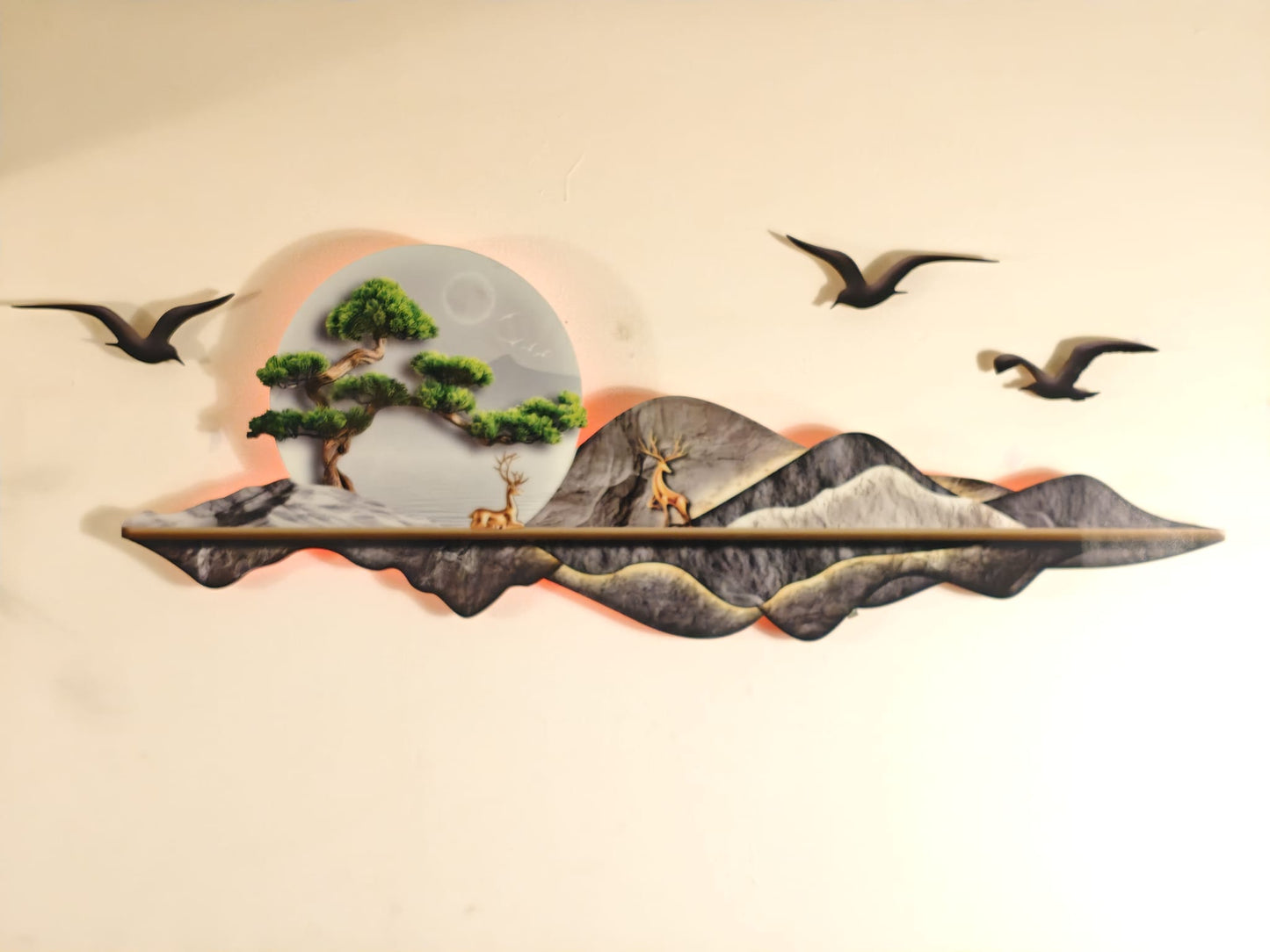 Yeşil bonsai ağacı ve Geyik Figürlü Işıklı Dağ Duvar Tablosu (120 cm × 45 cm)