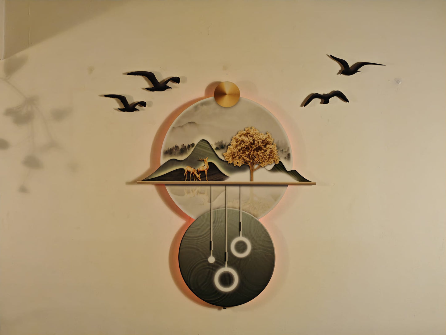 Bonsai ağacı ve Geyik Figürlü Asma Işık Detaylı Dekoratif Duvar Tablosu (90 cm × 90 cm)