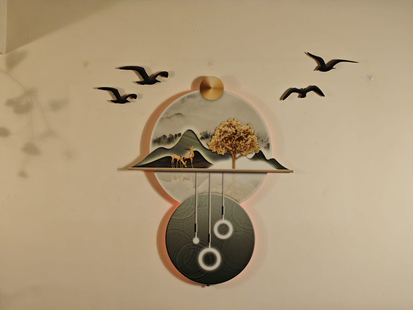 Bonsai ağacı ve Geyik Figürlü Asma Işık Detaylı Dekoratif Duvar Tablosu (90 cm × 90 cm)