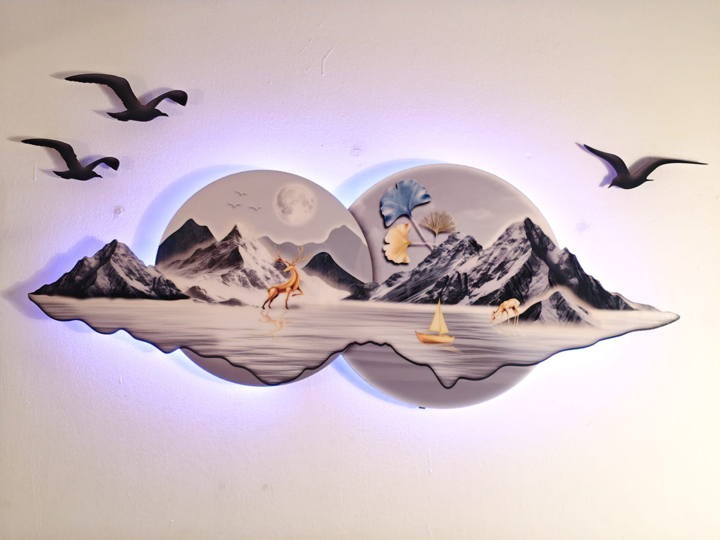 Ay Işığı Temalı Işıklı Dağ ve Göl Manzarası Duvar Tablosu (130 cm × 52 cm)