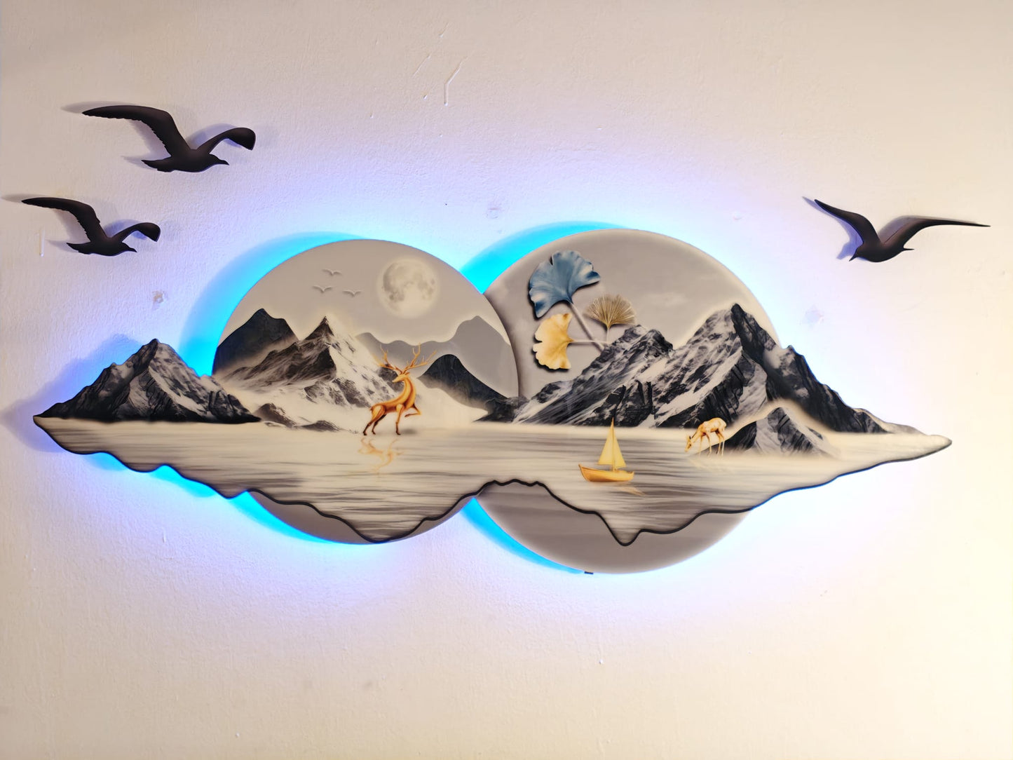 Ay Işığı Temalı Işıklı Dağ ve Göl Manzarası Duvar Tablosu (130 cm × 52 cm)