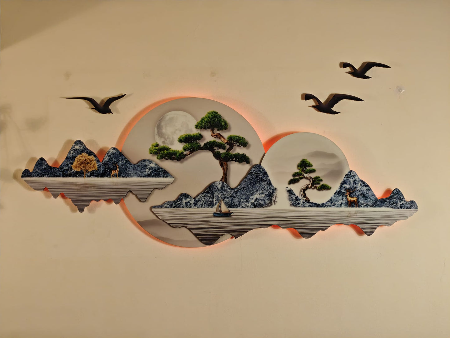 Ay Tonlarında Dağ Göl ve Yelkenli Figürlü Klasik Işıklı Duvar Tablosu (150 cm × 60 cm)